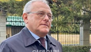 김정은, 마체고라 주북 러시아대사 사망 조전…"조선인민의 벗"