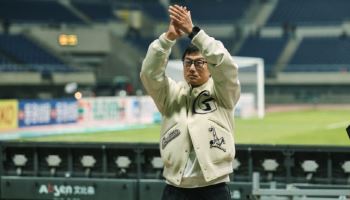 '거취 논란' 이정효 감독에 광주FC  재계약 의지..."최고 예우하겠다"