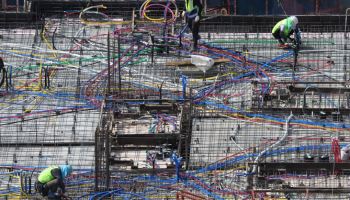 건설업 폐업 역대 최고치에도 규제 법안 쏟아내는 국회