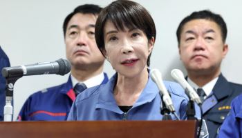 드디어 日 편들어 준 美…"中 레이더 조준, 평화에 도움 안 돼"