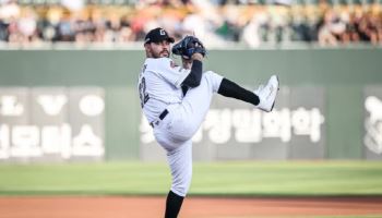 '파이어볼러' 감보아, 보스턴과 마이너계약...롯데, 외국인투수 전원 교체