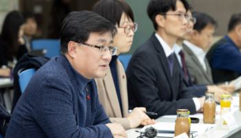 5년내 원전 10기분 풍력 보급 추진…軍협의·인프라 구축 난제도