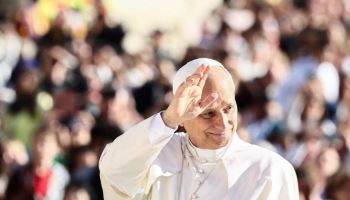 트럼프 발언에 교황 “유럽과 미국의 중요한 동맹 흔들릴 위험”
