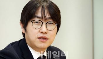 하정우 “中 AI역량 높지만…韓에도 기회 있다”