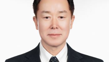 `非영업·진로맨` 택한 하이트진로…장인섭, 글로벌 확장 중책 맡는다