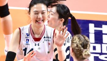 '블로킹 15대2' 현대건설, GS칼텍스 제압...파죽의 4연승 질주