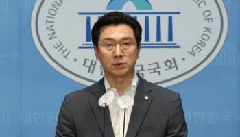 공정위 퇴직자, 대형로펌 옮긴후 연봉 3배 뛰었다