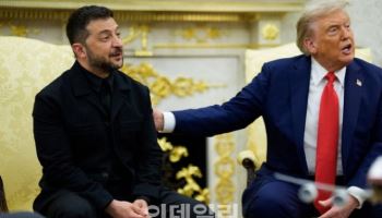 美 종전대표단 베를린 도착…젤렌스키 “존엄한 평화가 원칙”