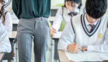 "고맙다"...'제자와 부적절 관계' 들통난 교사가 남편에 한 말 