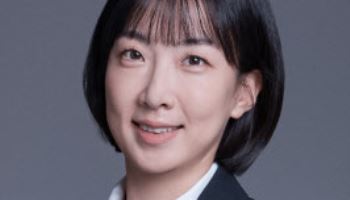 국방부, 기자 출신 30대 여성 대변인 발탁