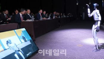 “트럼프가 찜한 종목”…‘K로봇’ ETF 경쟁 막오른다