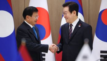 李, 라오스 주석과 정상회담…‘포괄적 동반자’ 격상·형사사법 공조 강화