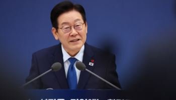 李대통령, 인천공항공사 사장 직격…"권한만큼 책임져야"