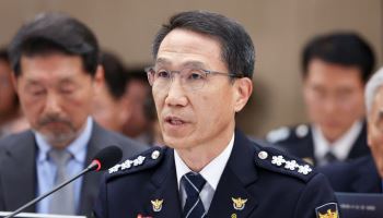 李 대통령 “집회 대응 경찰 인력, 우리 정부선 많이 필요 없을 듯”