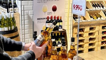 9990원 킴스클럽 위스키…비결은 '가격 역설계'였다