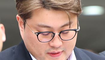 가수 김호중, 성탄절 특사 가석방 심사 '부적격'