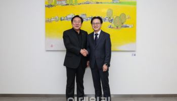 김정관 장관, 중소기업계와 M.AX 얼라이언스 협력 논의
