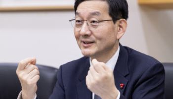 “미·중 주도하는 기술패권전쟁 심화…정부와 기업 한몸돼 파고 넘어야”