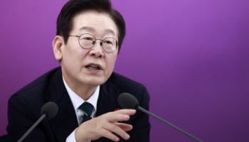 李대통령 "中불법어선 강경 대응" 지시