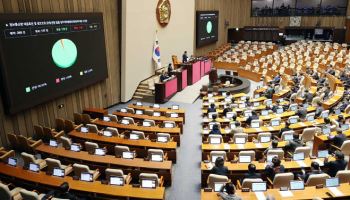 ‘허위조작정보’ 망법 개정 후폭풍…언론·시민단체 “시행령 신중, 재개정 나서야”