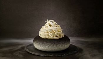 소비 양극화 심화…연말 케익도 `4900원` 가성비 vs `50만원` 최고급