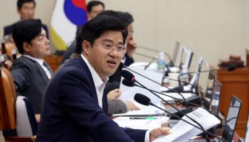 與 박상혁 "김병기 논란 송구스러워…더 잘 개혁하겠다"