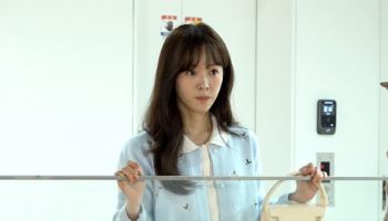 한지민, 이서진과 18년 묵은 앙숙케미…"사과하면 용서"
