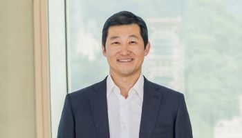 “초기대응 미흡” 사과한 김범석…“정부와는 전면 협력”