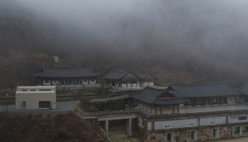 LG전자, 산불 피해입은 고운사에 '스마트코티지' 기증