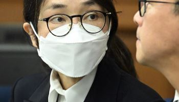 특검 “김건희, 장막 뒤에서 불법 국정개입”