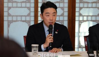 강훈식 “천무 유도탄 계약…‘K-방산’ 승전보, 기쁜 마음”