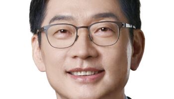 김경수 "AI시대 균형성장, 지방에서 새로운 동력 만들어야"