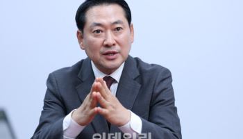 장동혁 "새해엔 뼈를 깎는 각오로 나라 위해 뛸 것"