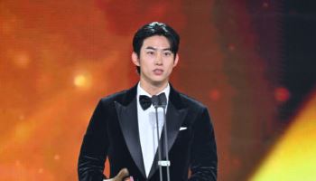 '결혼 발표' 옥택연·'곧 입대' 이준영, 나란히 우수상[KBS 연기대상]