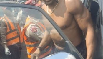 나이지리아 교통사고로 두 친구 잃은 조슈아, 깊은 슬픔 속 퇴원