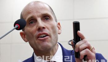 “왜 정부기관이 감추냐”는 쿠팡…청문회에서 드러난 3가지 실수