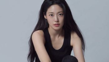 김설현, 미공개 프로필 공개…다채로운 얼굴