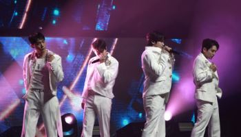 틴탑, 살아있네… '댄스곡 99%' 앙코르 콘서트 대성황