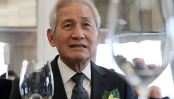 '별세' 안성기, 장례는 영화인장으로…이정재·정우성 운구 맡는다