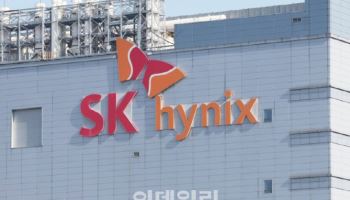 여전한 지주사 디스카운트, 나홀로 잘나가는 SK스퀘어 ‘왜’