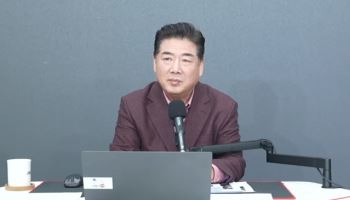 고성국, 마침내 국민의힘 입당...전한길·김계리와 '윤어게인'