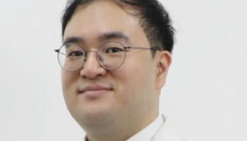 [전문의 칼럼]아침마다 손가락이 '딸깍'… 방아쇠수지 신호일 수도