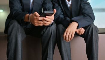 “정수기에 독 탔다” 고교 발칵…범인은 중학교 1학년생