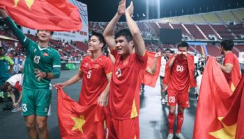 '상식 매직' 김상식의 베트남, U-23 아시안컵서 2연승+조 1위