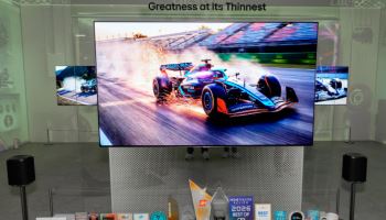 LG전자 9㎜대 '벽지 TV'부터 홈로봇까지…글로벌 호평 잇따라