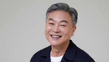 '모범택시3' 김의성 "인기 이유? 이제훈이 잘해서…수도승 같아" [인터뷰]①