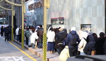 “실적 삽니다” 거래도…‘VIP 큰 손’ 문턱 높이는 백화점