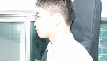 지천, 루비레코드 '레이블 픽' 선정곡 '역광' 발매