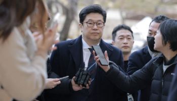 '홈플러스 사태' 김병주MBK 회장 구속기로…사모펀드 업계 촉각