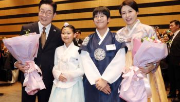 李대통령 “재외동포 차별 없도록 발굴·개선하겠다”